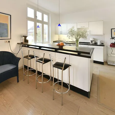 Logirhaus Doyen Robbenplate *